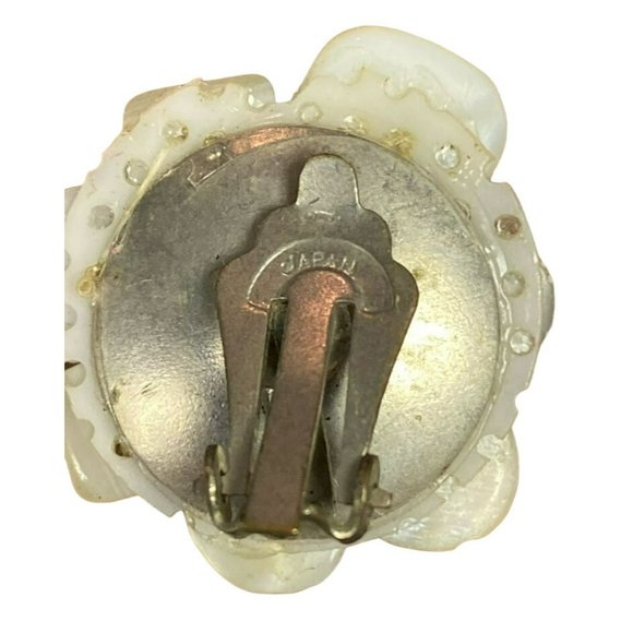 2 Pair Vintage Signed Japan White and Pastel Pink and Blue Clip on Earrings - Picture 6 of 7